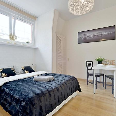 Sonya Apartamento Wrocław Exterior foto